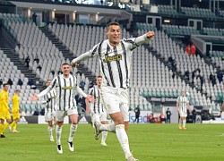 Siêu nhân Ronaldo bùng nổ cú đúp, "phá đảo" kì tích chưa từng có ở Juventus