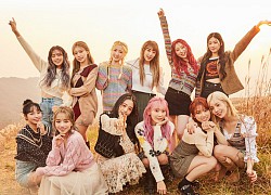 Ảnh teaser của IZ*ONE mắc lỗi photoshop cẩu thả, nhóm sắp tan rã nên bị bỏ bê giống Wanna One ngày nào?