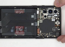 Mổ OnePlus 8T Cyberpunk 2077, mặt lưng đặc biệt