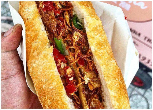 Tiệm bánh mì chả cá ngon ở TP.HCM