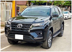 Toyota Fortuner bản nâng cấp chạy lướt 1.000km bán cao hơn cả giá xe mới