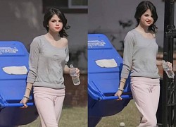 Bức ảnh huyền thoại của Selena Gomez: Đi chân đất, mặc áo ngủ lệch vai, đi đổ rác thôi vẫn xinh ngút ngàn