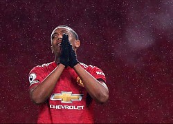 CĐV MU ngán ngẩm với pha bỏ lỡ khó tin của Anthony Martial trước PSG