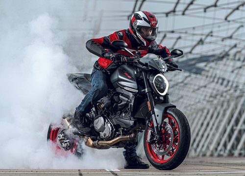 Ducati Monster 2021 có diện mạo mới