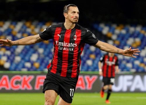 Ibrahimovic: 'Tôi gây áp lực cho các đồng đội'