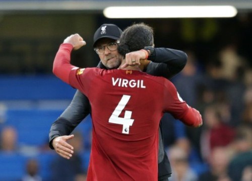 Klopp nói thật về tình hình chấn thương của Van Dijk