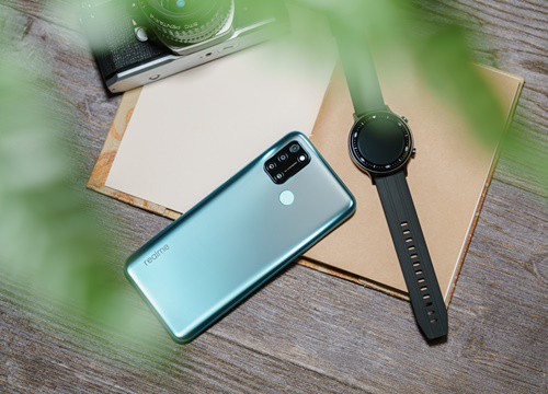 Realme C17 và Realme Watch S ra mắt: giá từ 2,9 triệu đồng