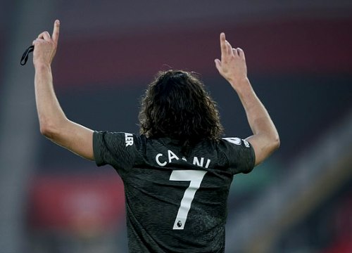 SAO Ngoại hạng Anh muốn trừng phạt Cavani, cấm đá 3 trận là chưa đủ