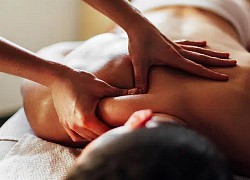 Bạn bè truyền tay đoạn video nhạy cảm trong phòng massage, cô gái tò mò tìm xem mới tá hỏa nhận ra nhân vật chính là mình