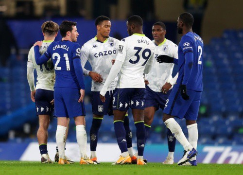 Chelsea vượt Man City và Tottenham trên bảng xếp hạng