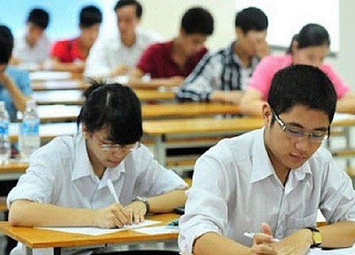 Đề thi văn học sinh giỏi - rằng hay thì thật là hay...