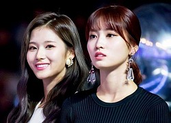 "Hết hồn" mặt mộc của nữ thần Sana (TWICE) và bạn gái Heechul: 1 "bộ phận" mất dạng, làm giảm đi 70% độ xinh