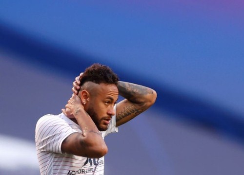 Hứng chịu phẫn nộ về bữa tiệc 'khổng lồ' kéo dài 7 ngày, Neymar lặn mất tăm