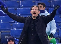 Lampard nhận cảnh báo sa thải từ Chủ tịch Abramovich