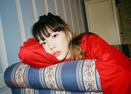 Taeyeon đăng đàn ngụ ý 'kìm nén lắm rồi đừng để chị khẩu nghiệp'