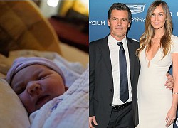 &#8216;Thanos&#8217; Josh Brolin có con thứ tư ở tuổi 52