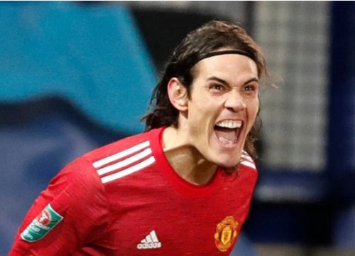 Thi đấu xuất sắc, Cavani được HLV Solskjaer hứa hẹn gia hạn hợp đồng