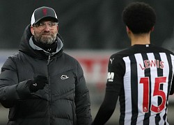 Klopp không thất vọng sau khi bị Chích choè cầm hòa