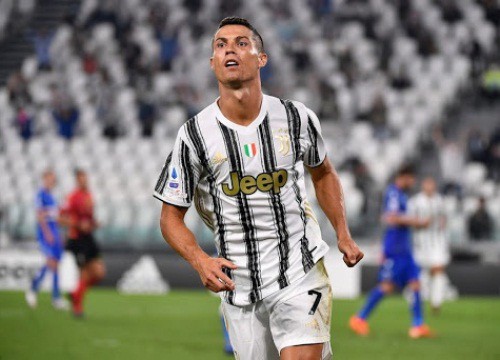 Ronaldo góp mặt trong đội hình hay nhất Serie A năm 2020