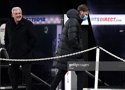 Steve Bruce nói gì khi chặn Liverpool giúp MU?