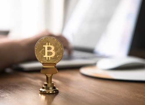 Giá Bitcoin hôm nay 6/12: Bitcoin tăng mạnh, 'hồi sinh' nhiều tiền ảo