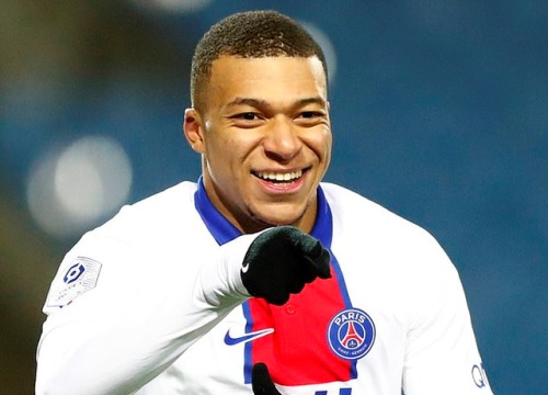 Mbappe lấy lại cảm giác ghi bàn giúp PSG thắng đậm