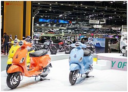 Ngắm loạt xe ga Vespa khoe sắc đẹp lung linh tại Motor Expo 2020