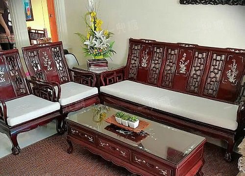 Những pha decor nhà của phụ huynh khiến con cái khóc thét: Style sến súa vẫn không bằng cú chốt ám ảnh này