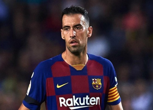 Sergio Busquets giải thích thế nào về phong độ tệ hại của Barca?