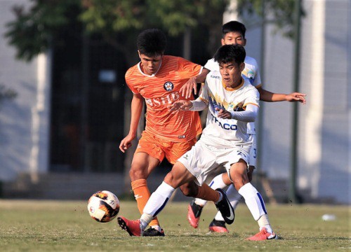 U17 SHB Đà Nẵng chơi áp đảo lại thua ngược U17 HAGL