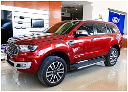 Chọn Ford Everest hay Mitsubishi Pajero Sport với 1,4 tỷ đồng