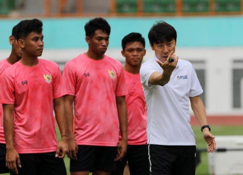 Indonesia vui ra mặt khi AFF Cup bị hoãn