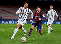 Messi bất lực khi Ronaldo lùi về phòng ngự