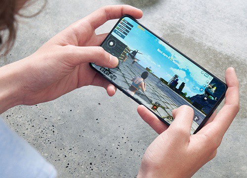 Những smartphone không chỉ rẻ mà pin còn ngon, thích hợp chơi game hơn iPhone 12