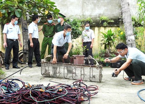 Tiêu hủy tang vật khai thác thủy sản trái phép