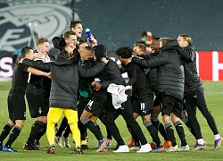 Cầu thủ Gladbach vỡ òa khi vào vòng knock-out Champions League