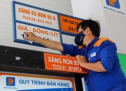 Giá xăng tăng vượt ngưỡng 15.000 đồng/lít