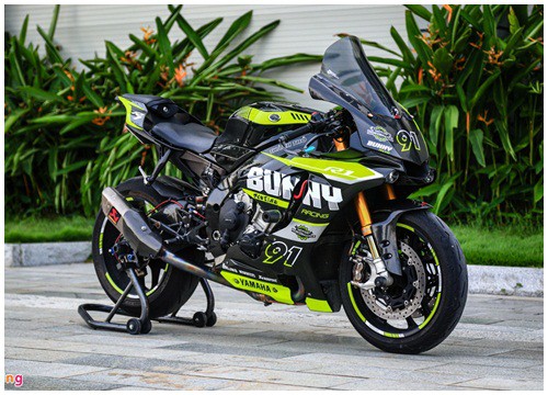 Yamaha R1 được độ hàng trăm triệu đồng tại TP.HCM, mạnh như superbike