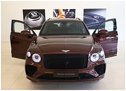 Bentley Bentayga 2021 đầu tiên có giá 16,8 tỷ đồng, về khách hàng Nghệ An