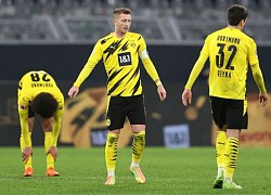 Bundesliga: Dortmund thảm bại, Bayern có nguy cơ mất ngôi đầu