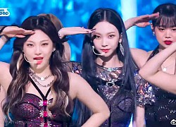 Fan "hú hồn" khi thấy ai như Soojin ((G)I-DLE) trong dàn dancer của aespa, CUBE trả lương thấp quá nên phải làm vũ công part-time hay gì?