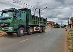 Gia Lai: Va chạm với xe tải, bé gái 10 tuổi tử vong thương tâm