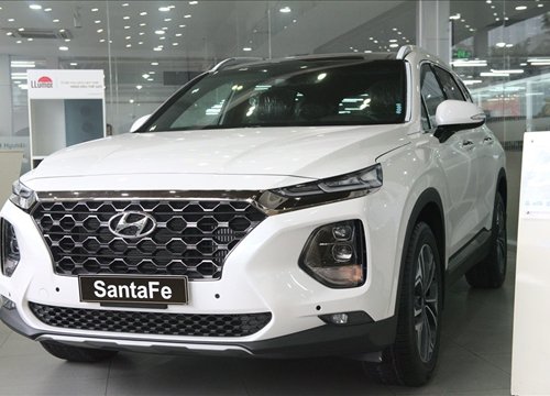 Hyundai SantaFe giành ngôi vương SUV tháng 11 có xứng đáng?