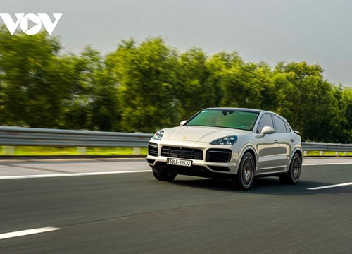 Khám phá SUV hiệu năng cao Porsche Cayenne Coupe giá hơn 6 tỷ đồng