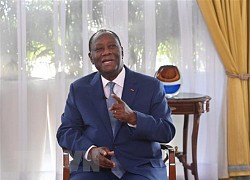 Tổng thống Côte d'Ivoire Ouattara tuyên thệ nhậm chức nhiệm kỳ thứ 3