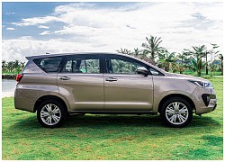 5 xe MPV bán chạy nhất tháng 11/2020: Mitsubishi Xpander cho Toyota Innova 'hít khói'