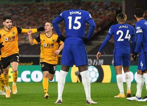 Chelsea sắp bị MU vượt ở Ngoại hạng Anh, Lampard trách móc học trò