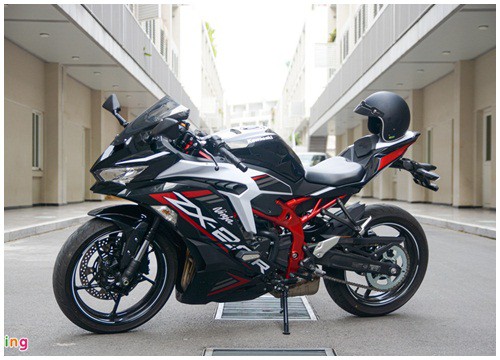 Đánh giá Kawasaki Ninja ZX-25R - nhiều công nghệ, tốn xăng