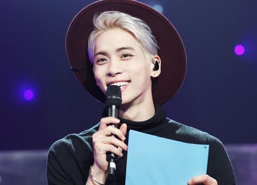 Fan Kpop trên toàn thế giới tưởng niệm 3 năm ngày mất Jonghyun SHINee