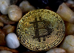 Giá Bitcoin hôm nay 18/12: Tiếp tục bay cao, Bitcoin công phá mức 23.000 USD